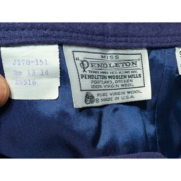 Vintage Pendleton Wool Skirt Navy Blue Size 13/14 Made in USA Career Office - Picture 6 of 6